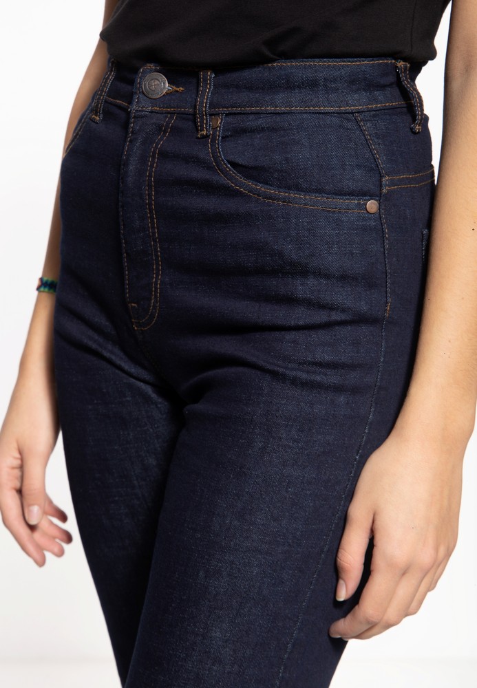 QueenKerosinDamenJeanshosemitKontrastStickerei